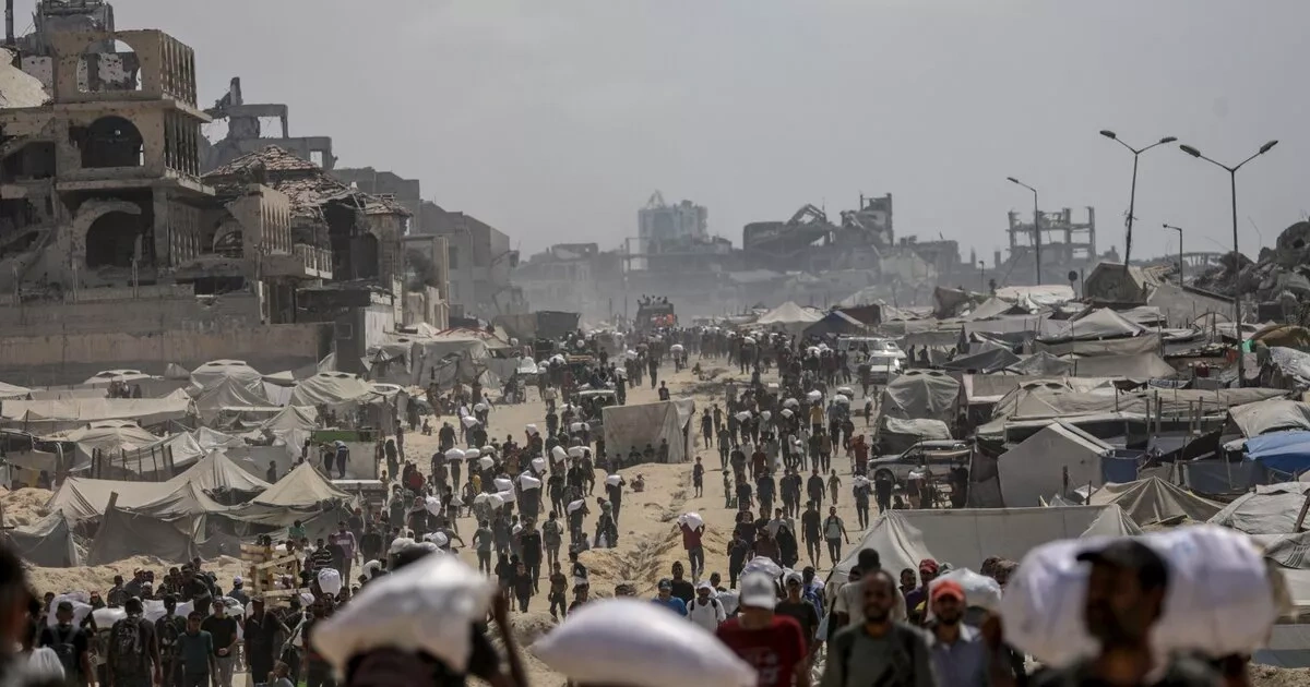 EU calls on Israel to protect Gaza residents