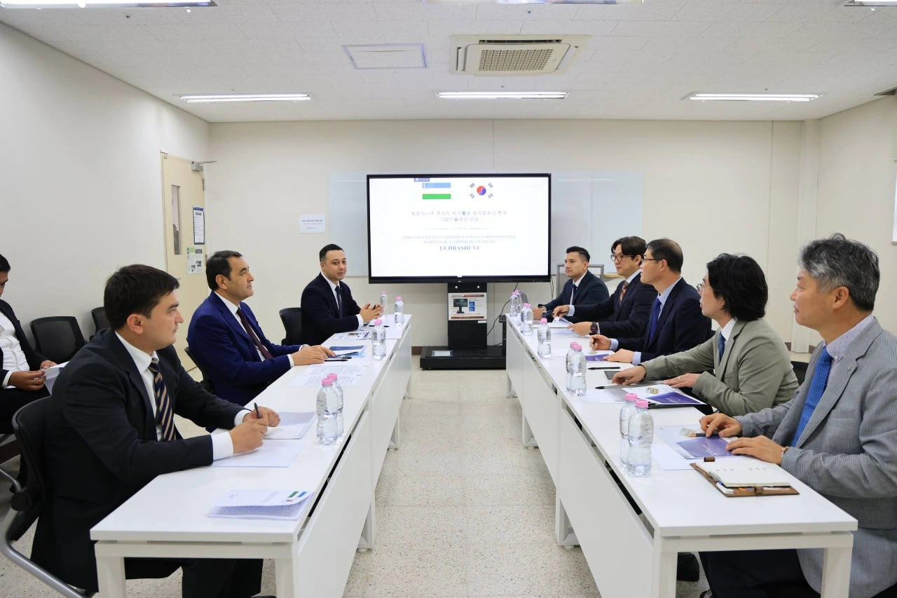 South Korean GH EnA explores energy-efficient greenhouse in Uzbekistan