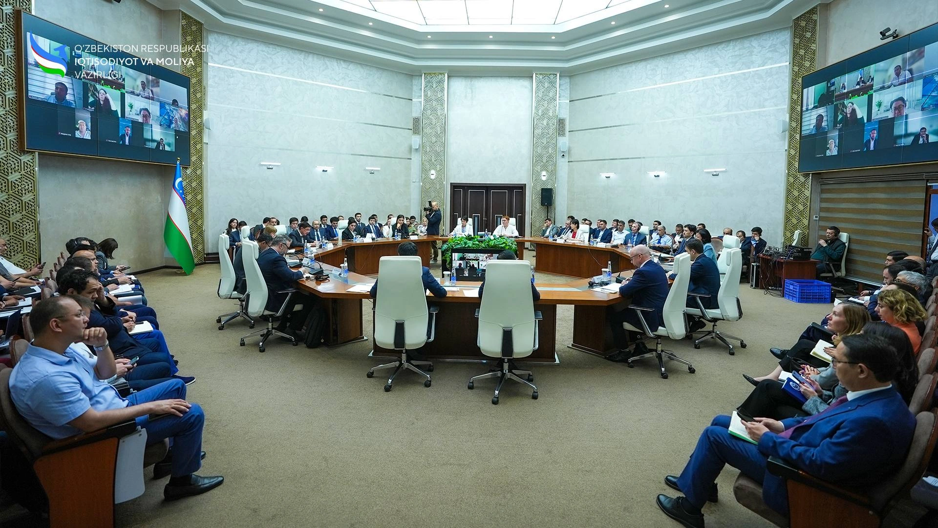 Uzbekistan, international financial institutions discuss SME development