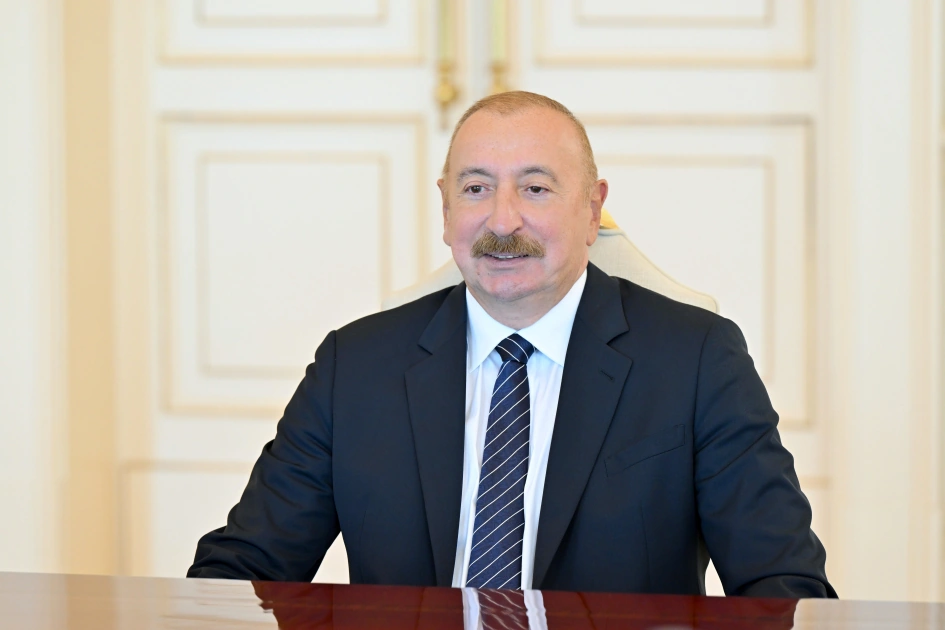 President Ilham Aliyev receives Sri Lanka's Minister of Foreign Affairs, Foreign Employment & Tourism (PHOTO)
