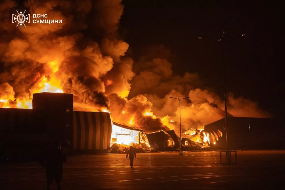 Russian drone attack sets Sumy shopping centre ablaze, six injured VIDEO / PHOTO