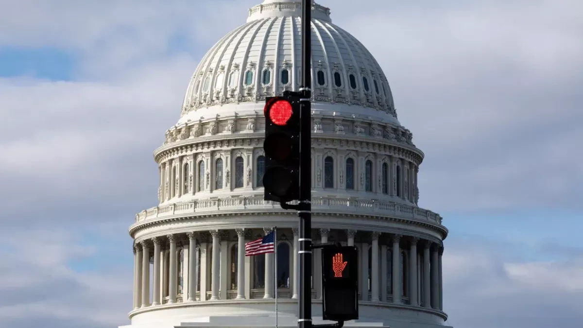 Trump predicts January government shutdown over health care dispute