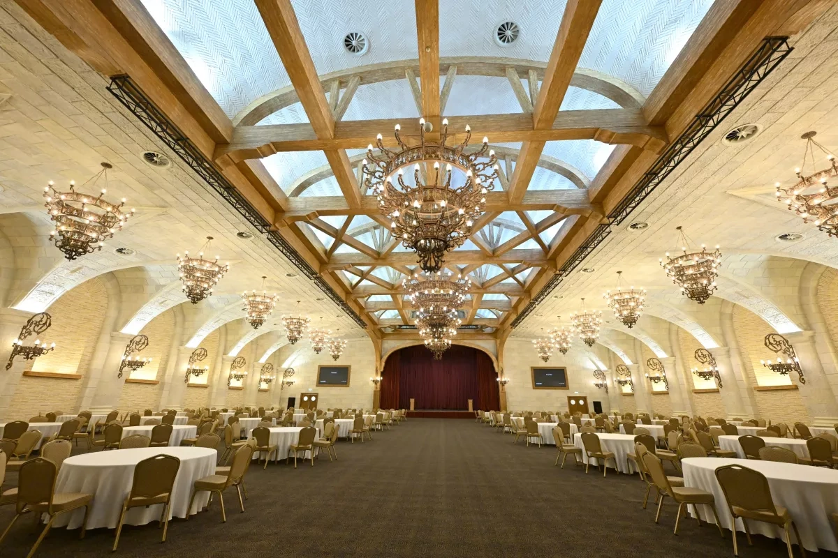 Azerbaijani leader, first lady attend Pirgulu Park hotel opening in Shamakhi PHOTO / UPDATED