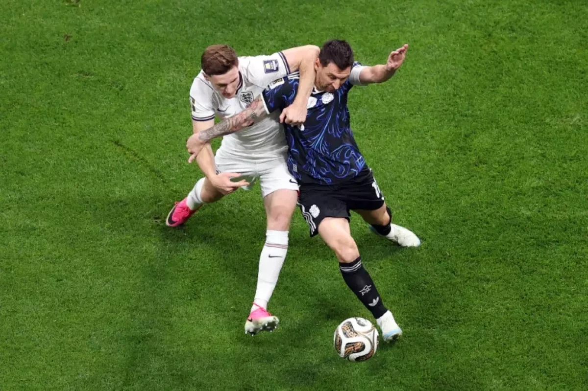 Argentina celebrate reaching World Cup final with provocative England taunt PHOTO