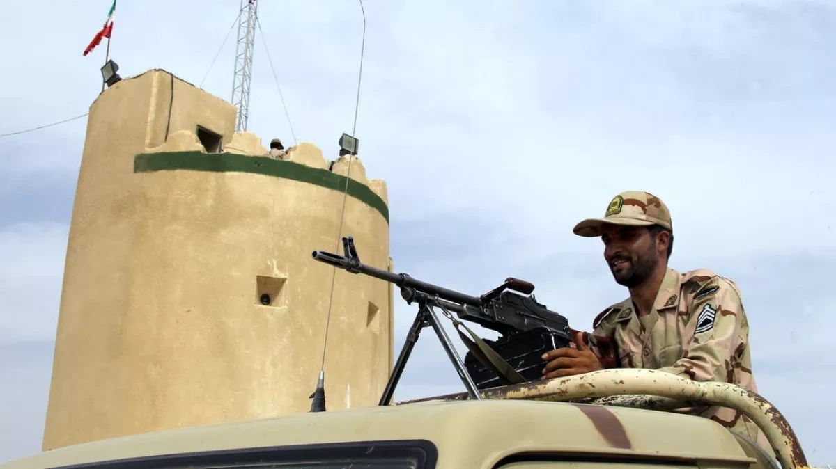 Iran border chief: Ground invasion talk “delusional”
