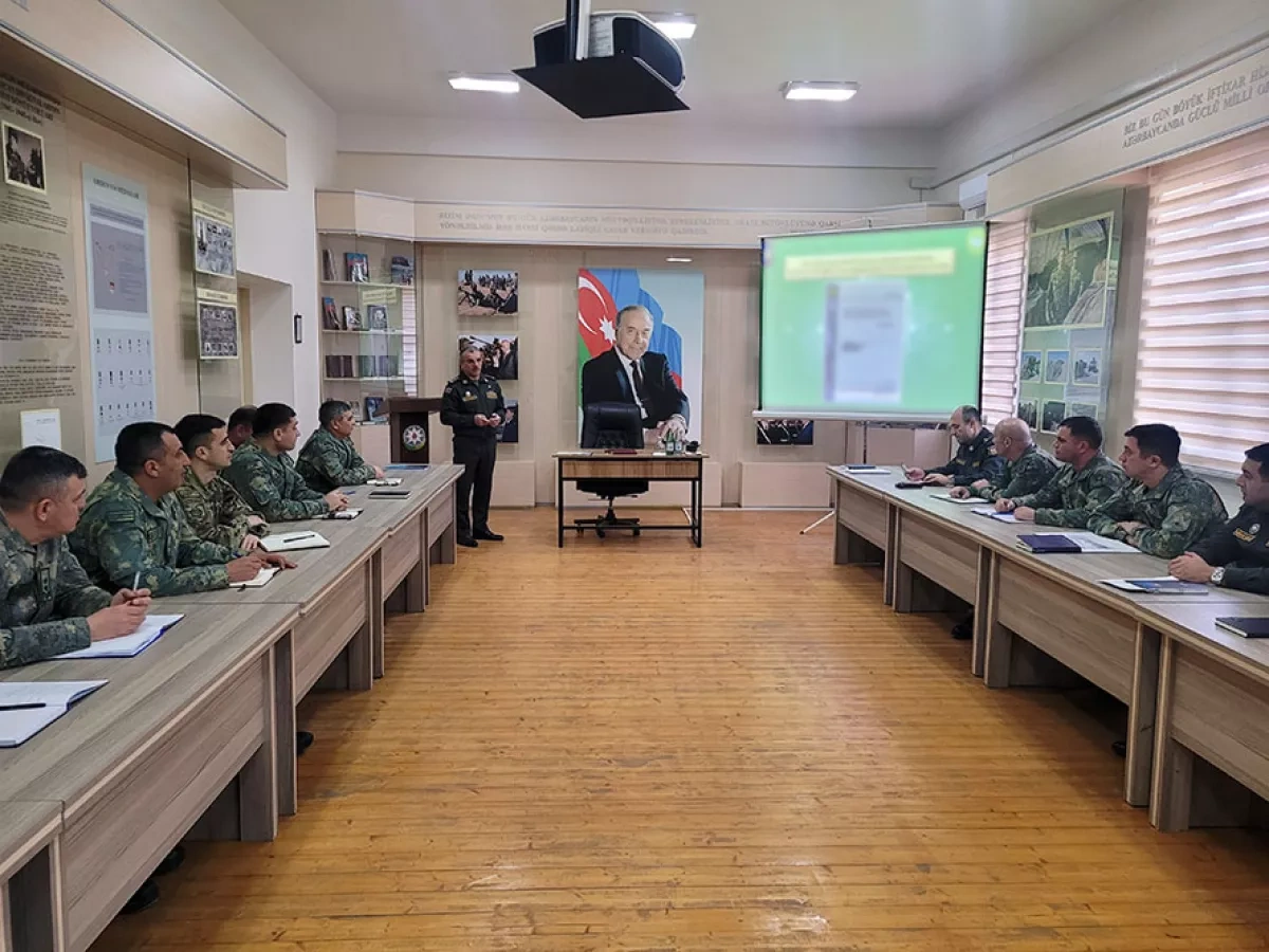 Azerbaijani Army conducts training session to enhance communications capabilities Photo
