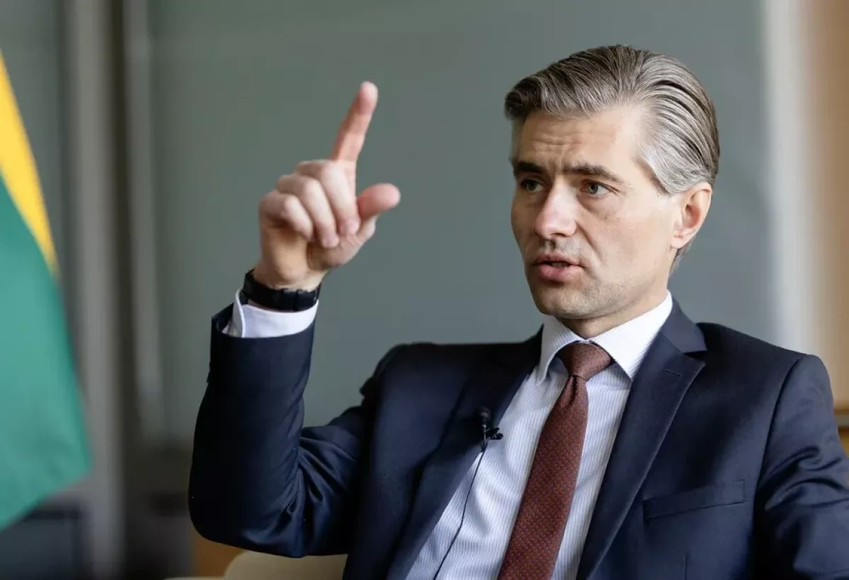 Lithuania to summon Russian envoy after embassy damage in Kyiv PHOTO / VIDEO