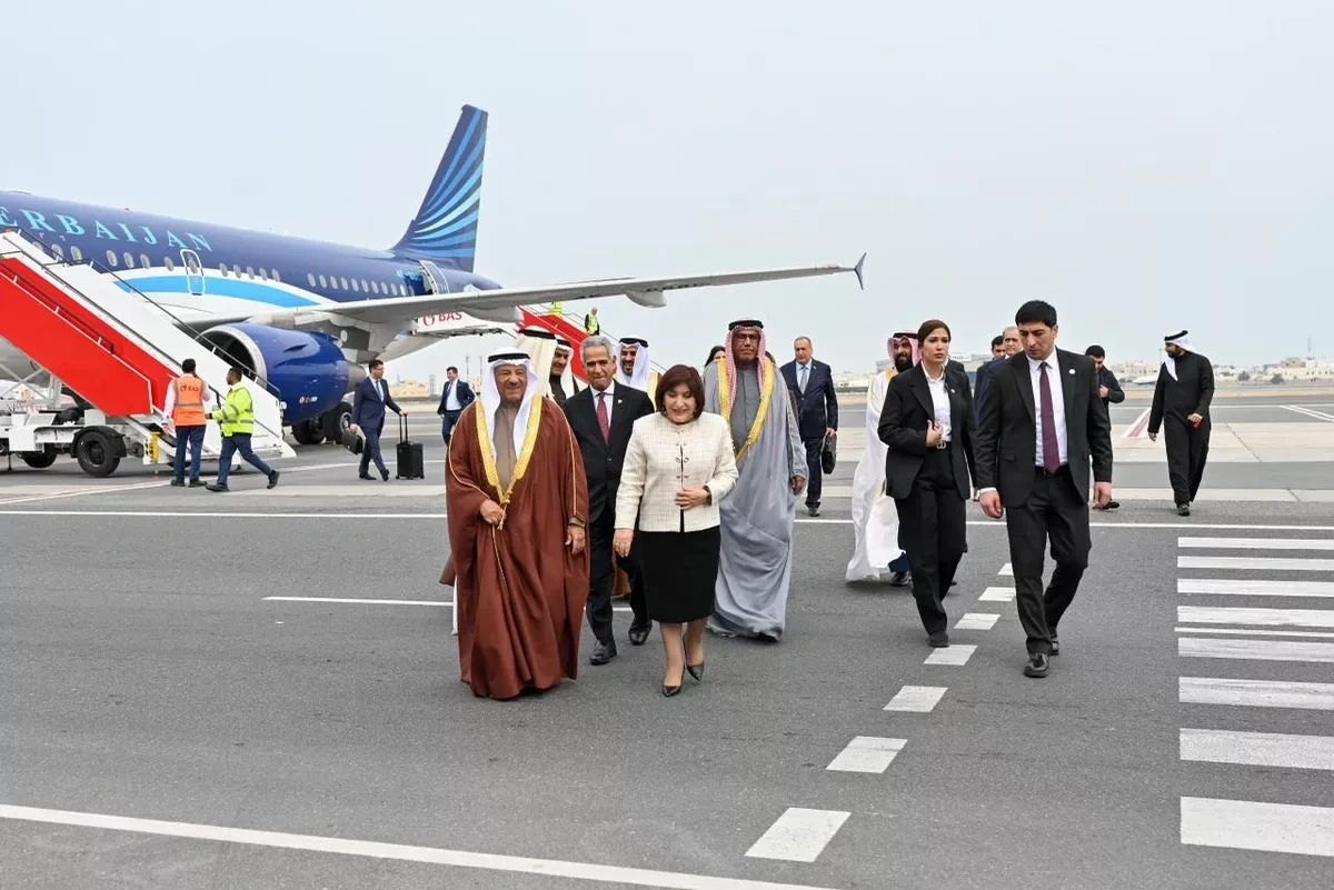 Azerbaijan's Speaker arrives in Bahrain for APA Plenary Session PHOTO