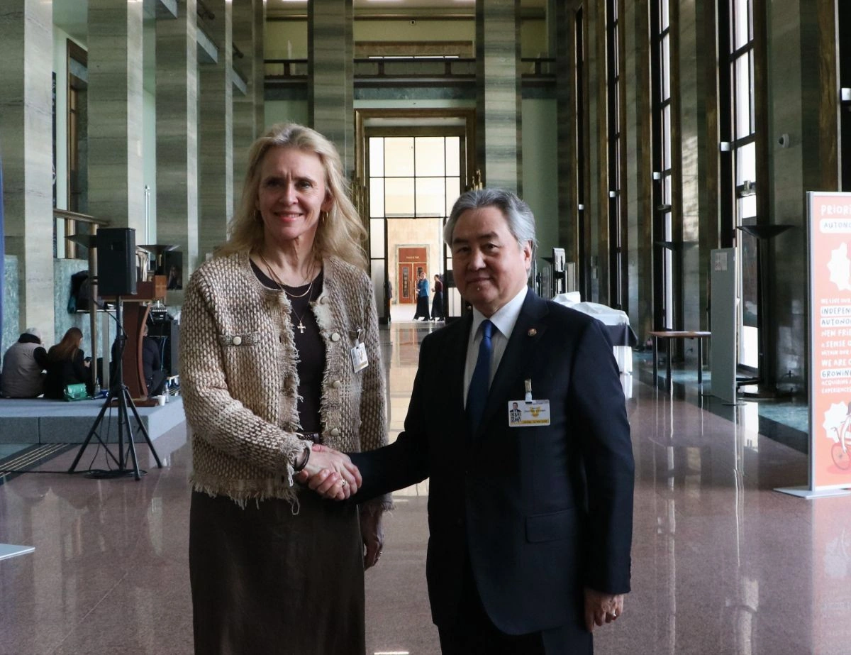Kyrgyzstan, Iceland focus on strengthening economic cooperation