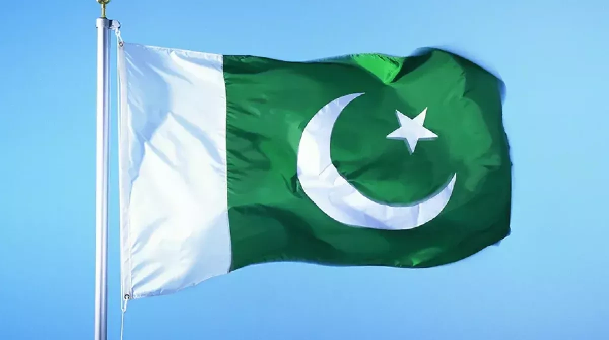 Pakistan urges citizens to avoid non-essential travel to Iran