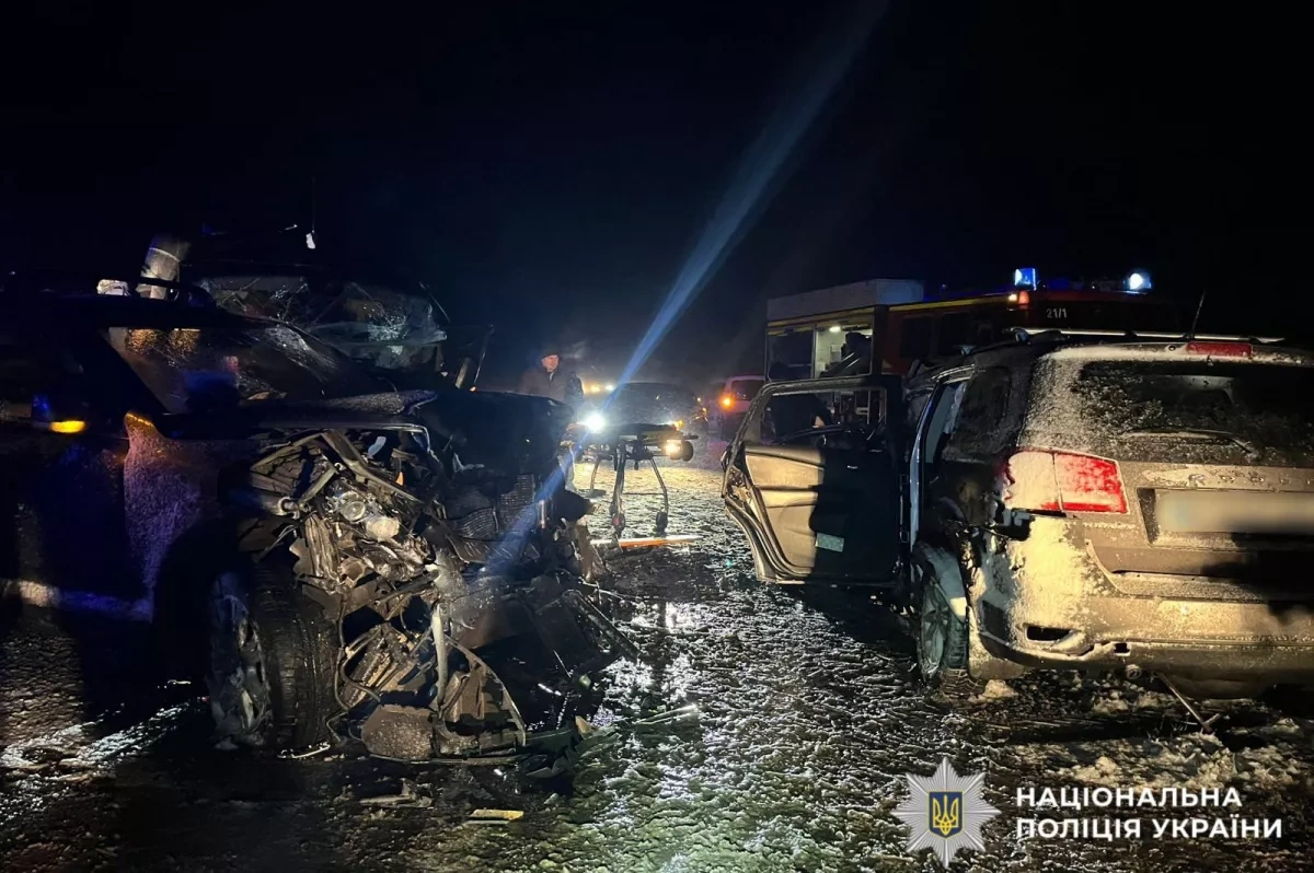 One killed, 13 injured in multi-vehicle crash on Kyiv–Kharkiv highway Photo