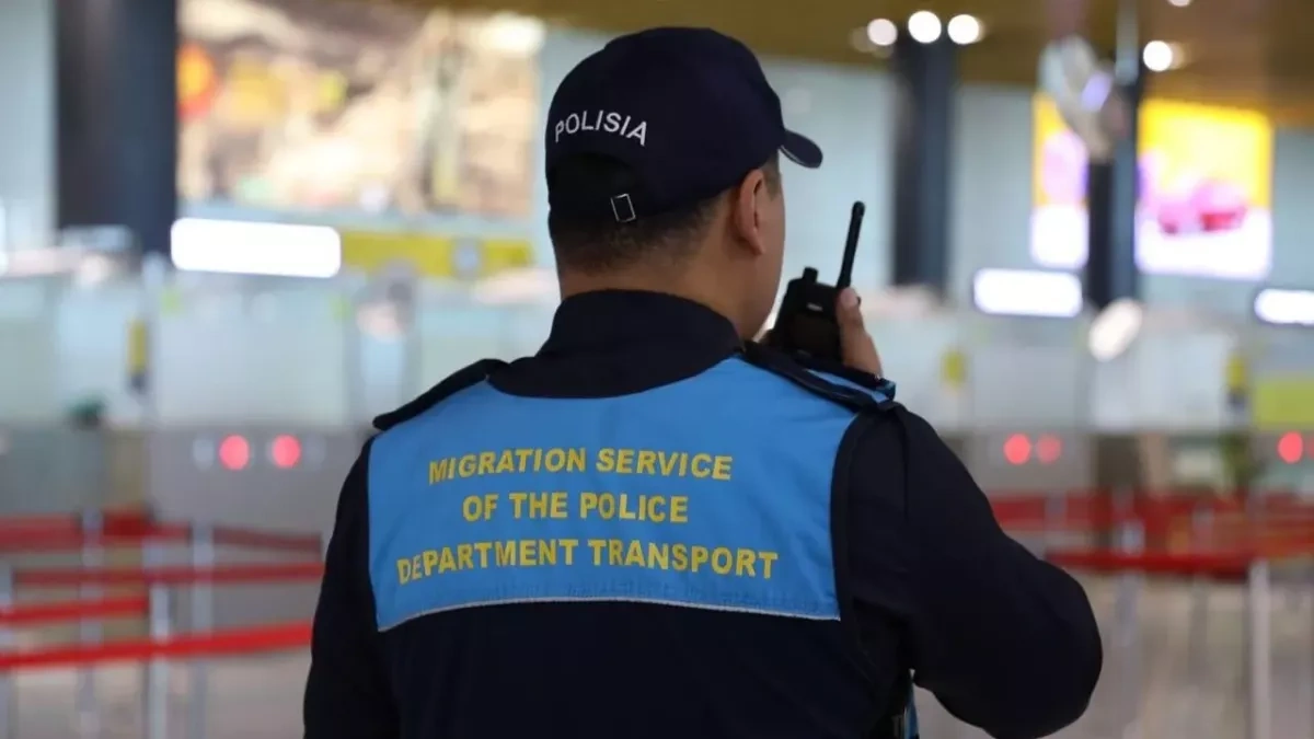 Kazakhstan extradites fraud suspect from Türkiye over alleged social media scam VIDEO