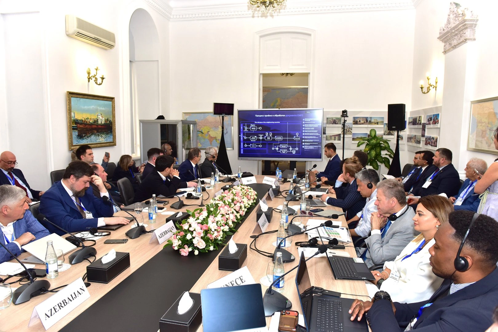 Partners review methodology framework for Trans-Caspian Digital Corridor (PHOTO)