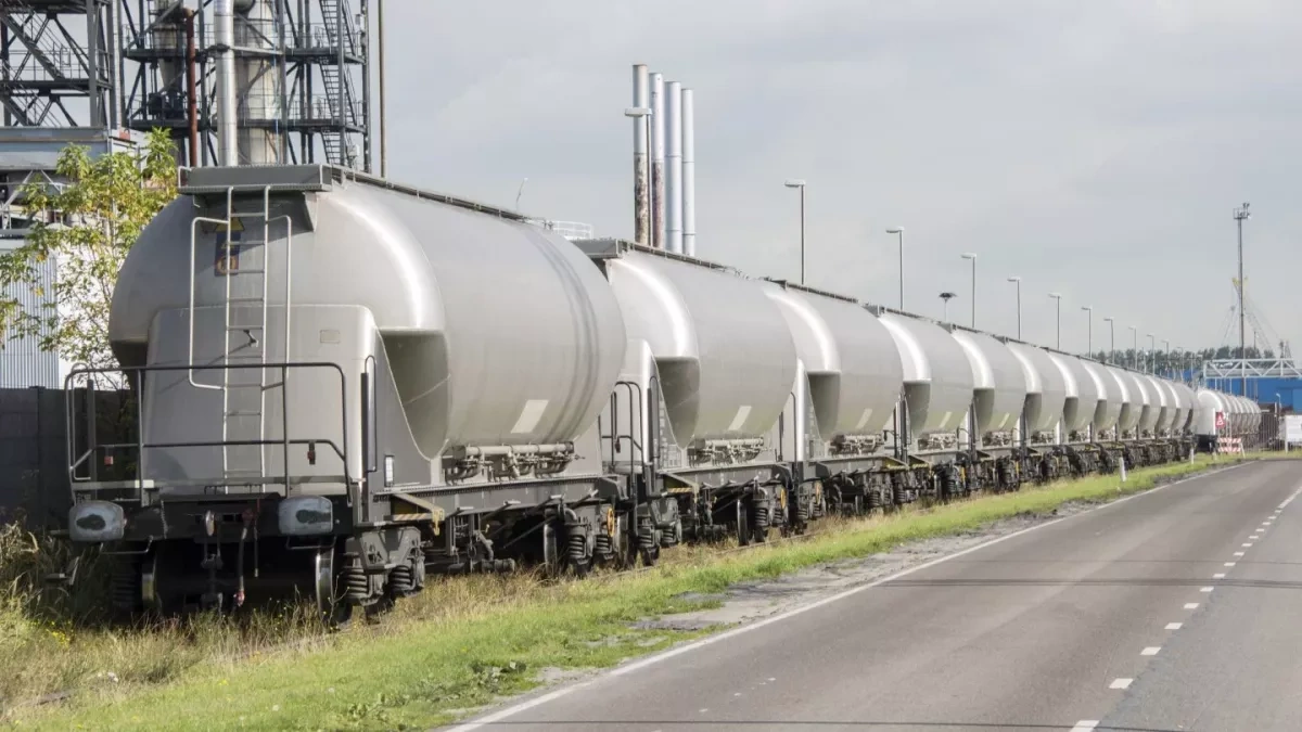 Kazakhstan plans to extend fuel export restrictions through 2026