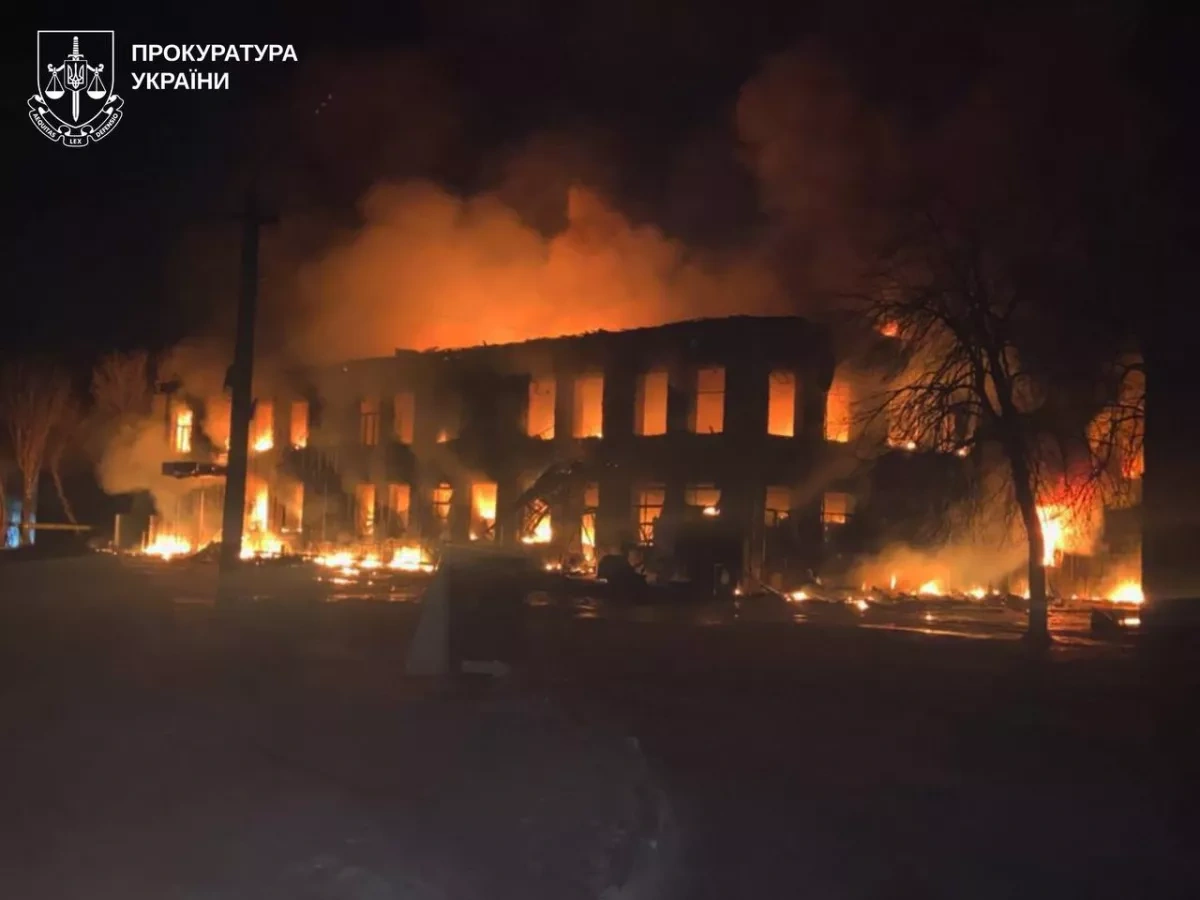 Russia strikes ignite explosions, fires across Kyiv, Kharkiv, Kherson PHOTO / VIDEO