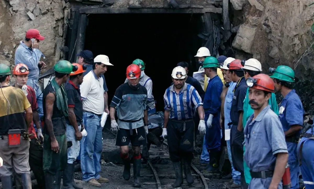Colombia mine collapse kills at least 13, seven rescued