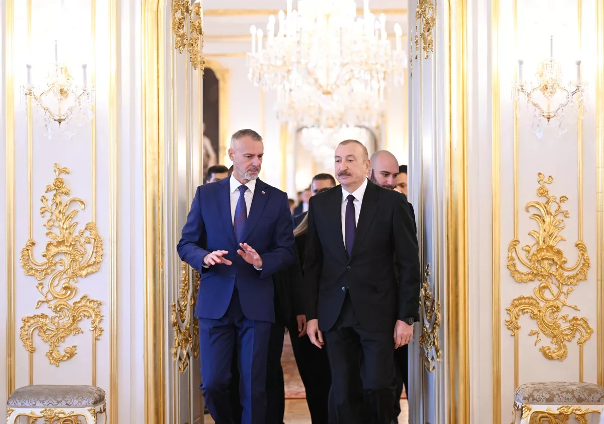 Azerbaijani president holds one-on-one, expanded meetings with Speaker of Slovak National Council PHOTO