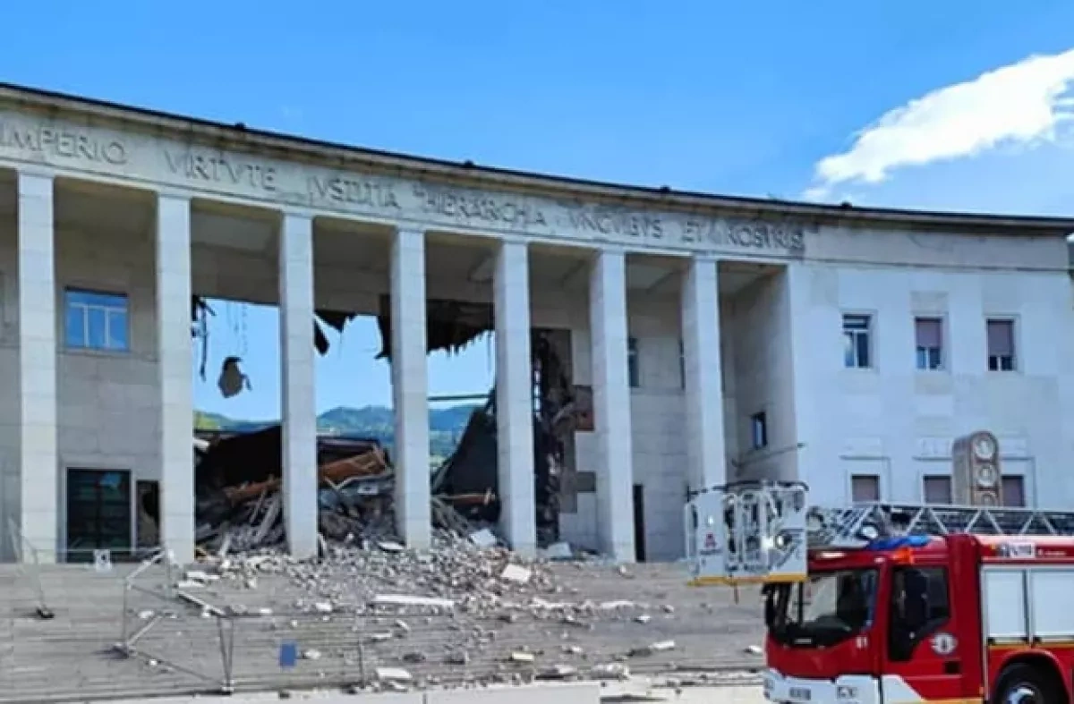 Century-old courthouse collapses in northern Italy during restoration work