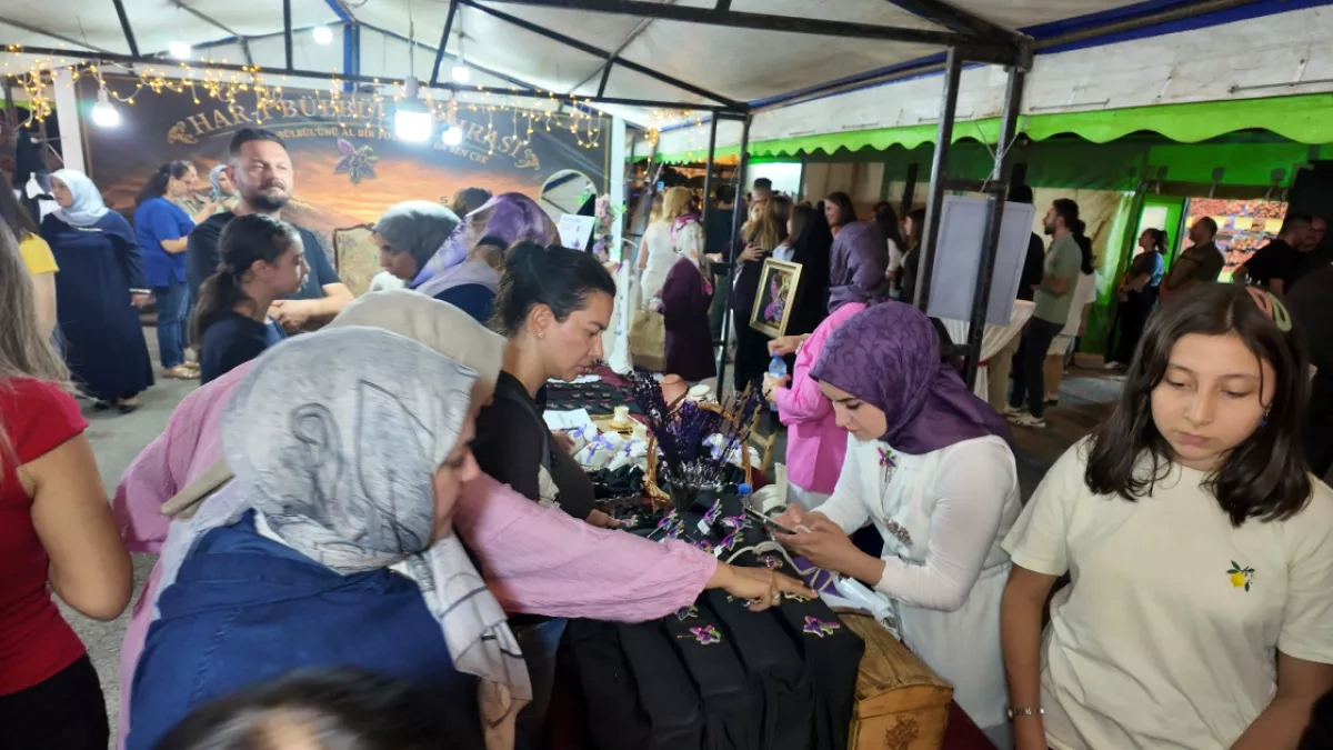 Türkiye’s Igdir province holds Kharibulbul exhibition-fair PHOTO