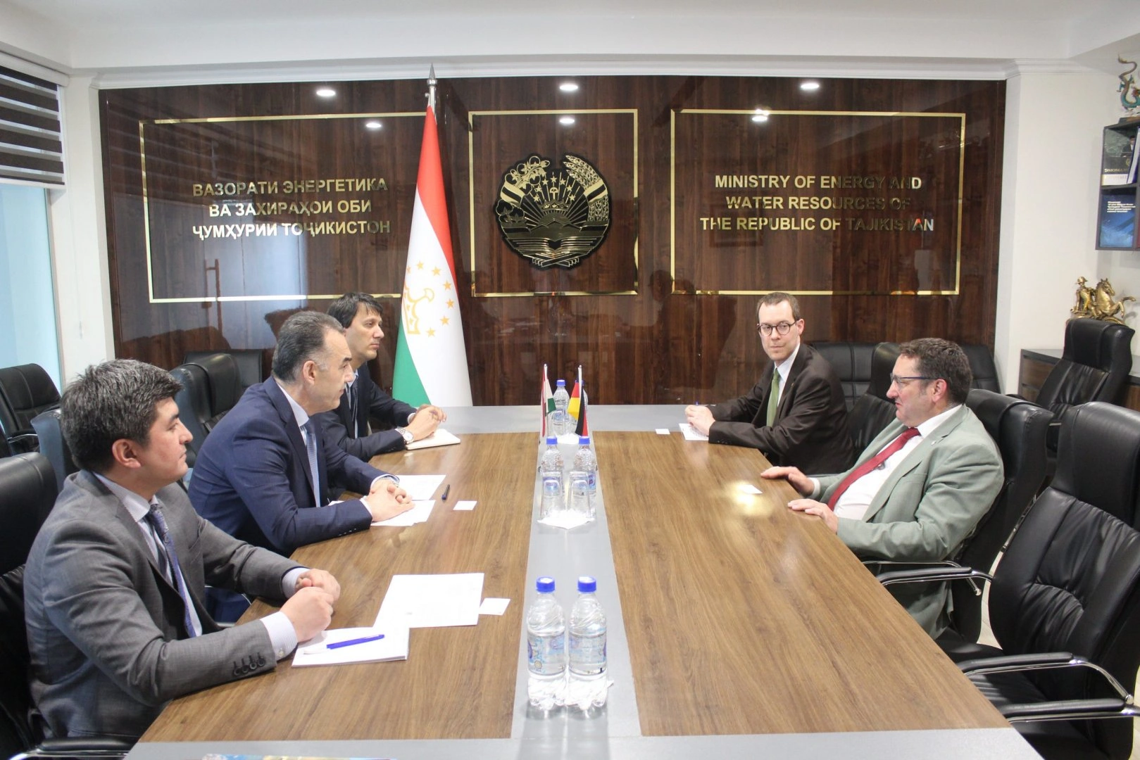Tajikistan, Germany review energy and water cooperation prospects