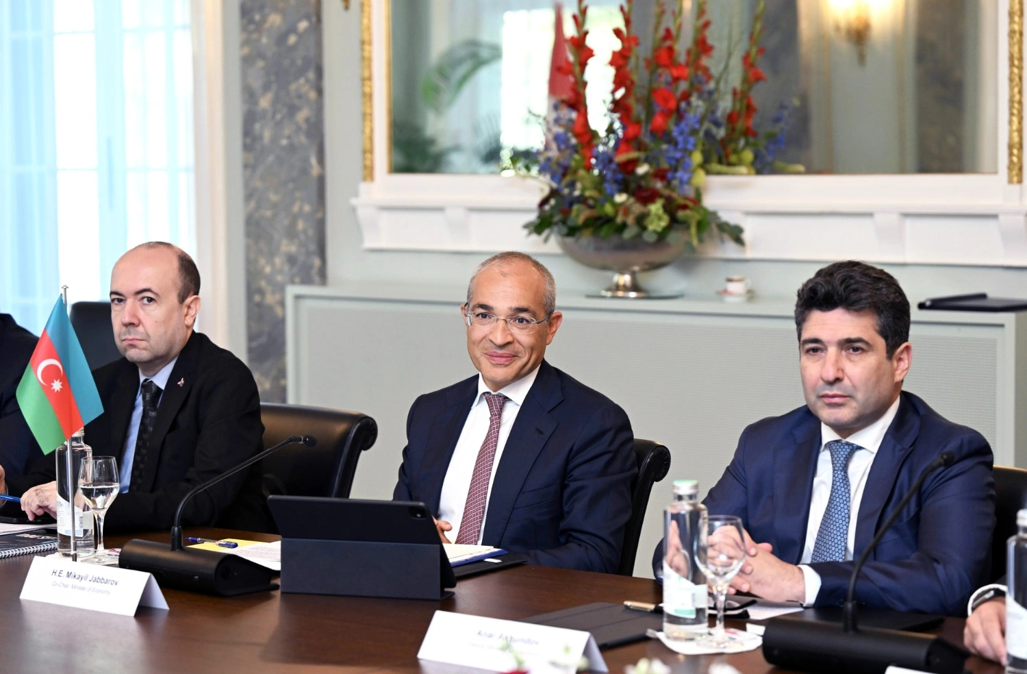Azerbaijan, Switzerland explore progress of new joint initiatives (PHOTO)