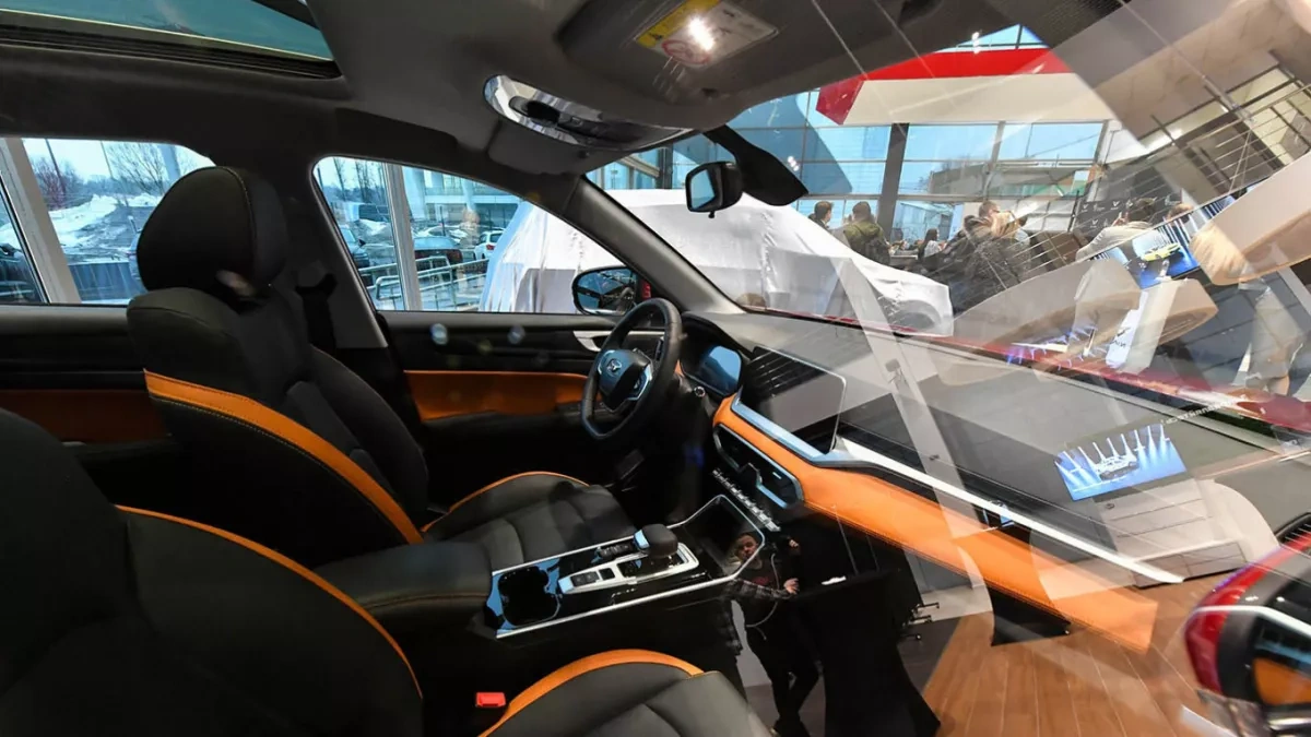 Car prices in Russia have risen 300% over past 14 years
