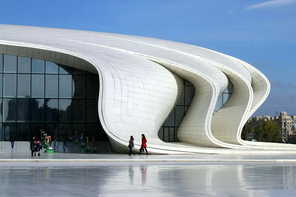Zaha Hadid Architects unveils ambitious 198-hectare vision for Baku PHOTO