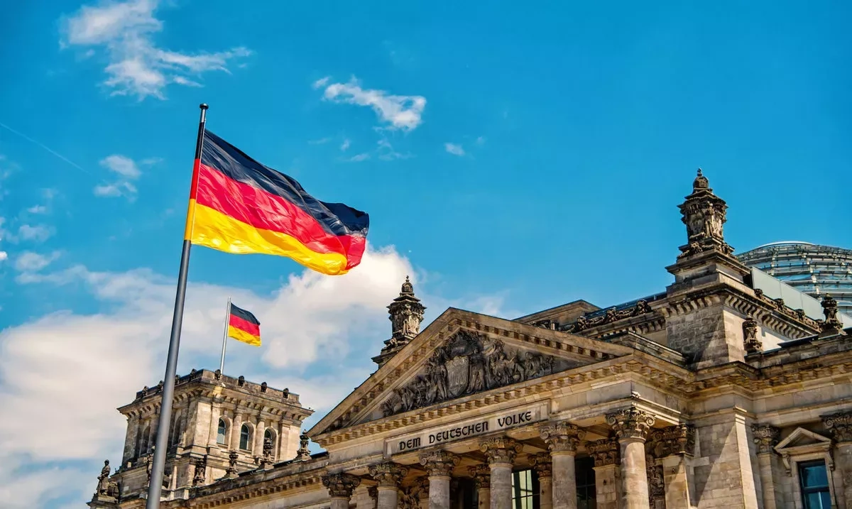 Bundestag blocks access for seven AfD-linked staffers