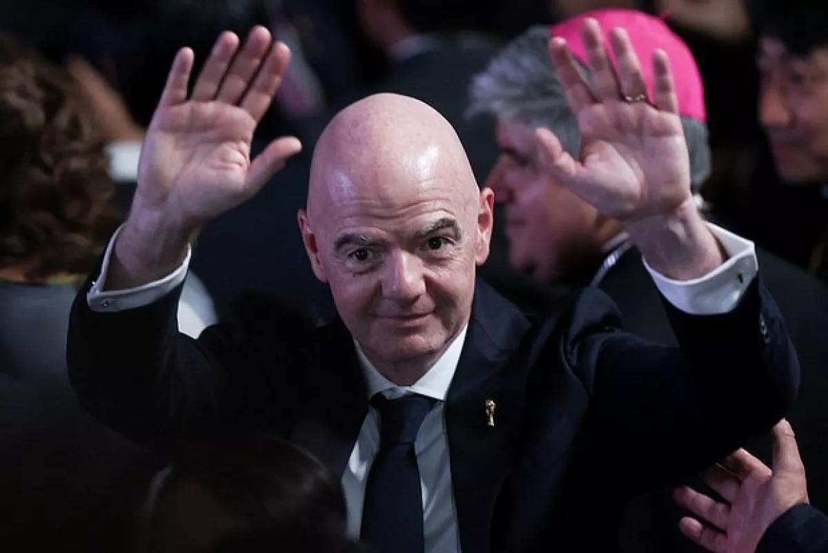UEFA prepares criminal case against FIFA president over share sale plan