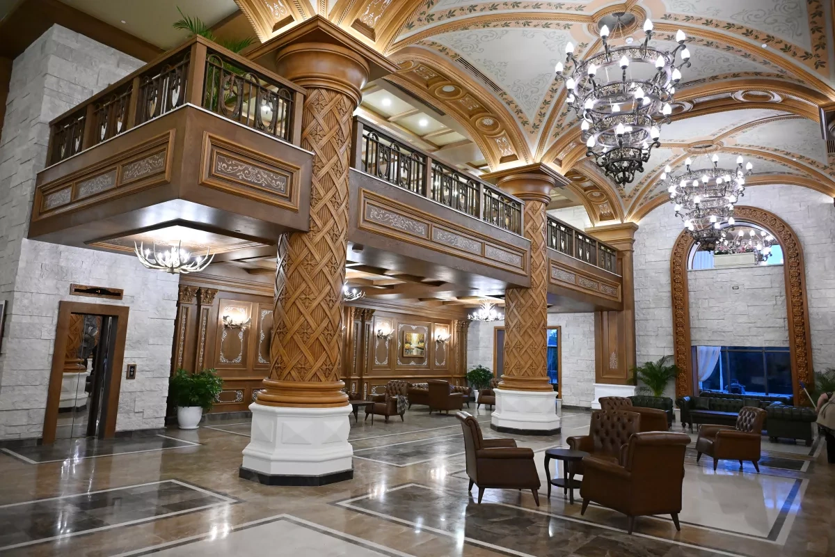 Azerbaijani leader, first lady attend Pirgulu Park hotel opening in Shamakhi PHOTO / UPDATED