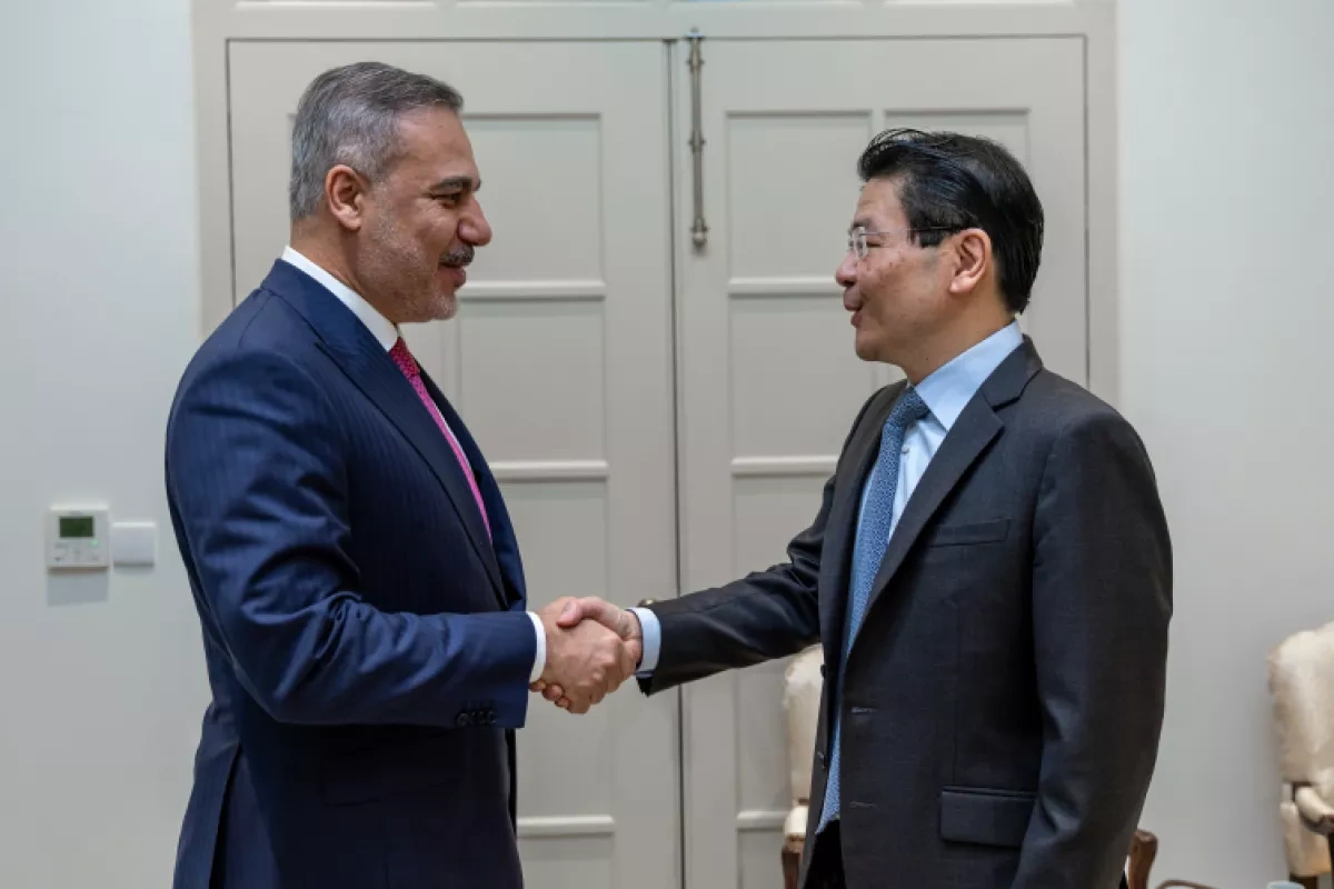 Turkish Foreign Minister Fidan holds talks with Singaporean leadership PHOTO