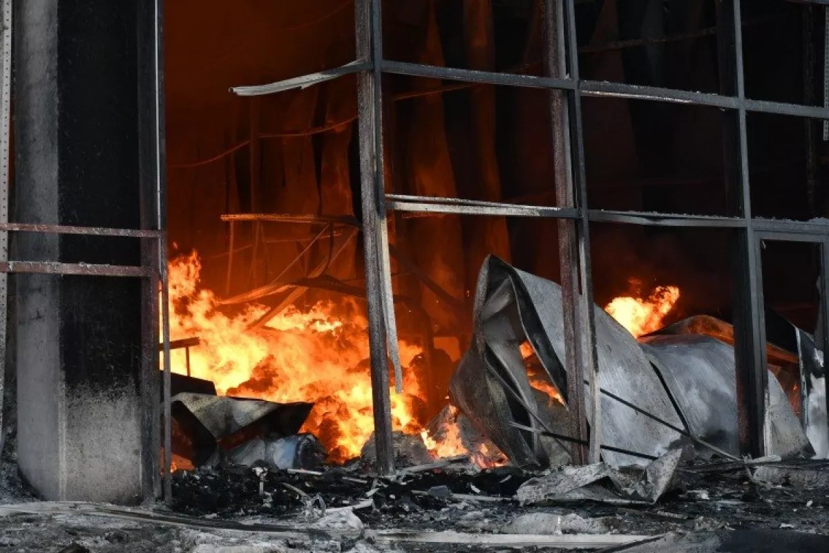 Major fire damages warehouse facilities in southeastern Türkiye PHOTO