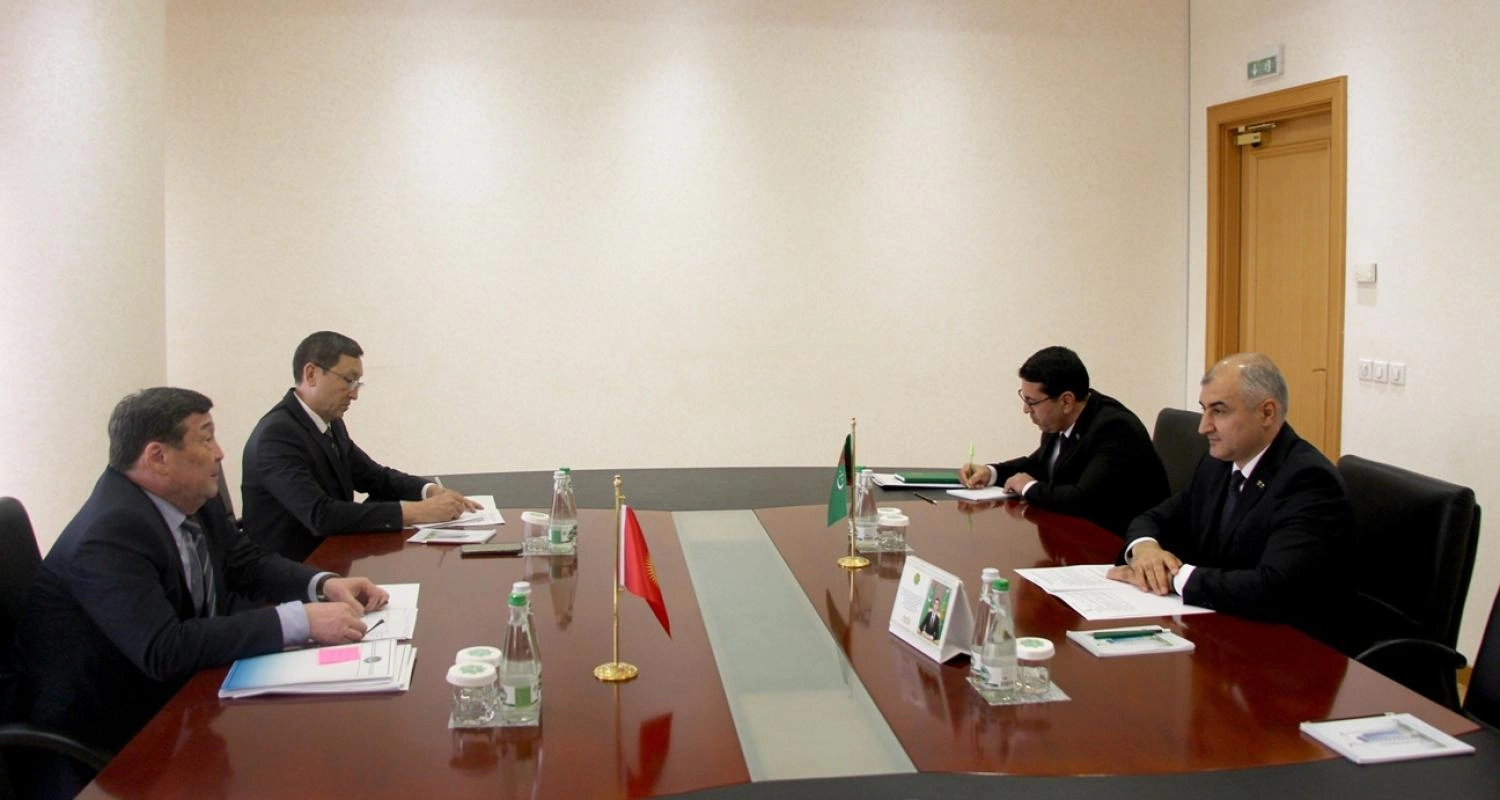 Turkmenistan, Kyrgyzstan discuss expansion of trade and diplomatic cooperation