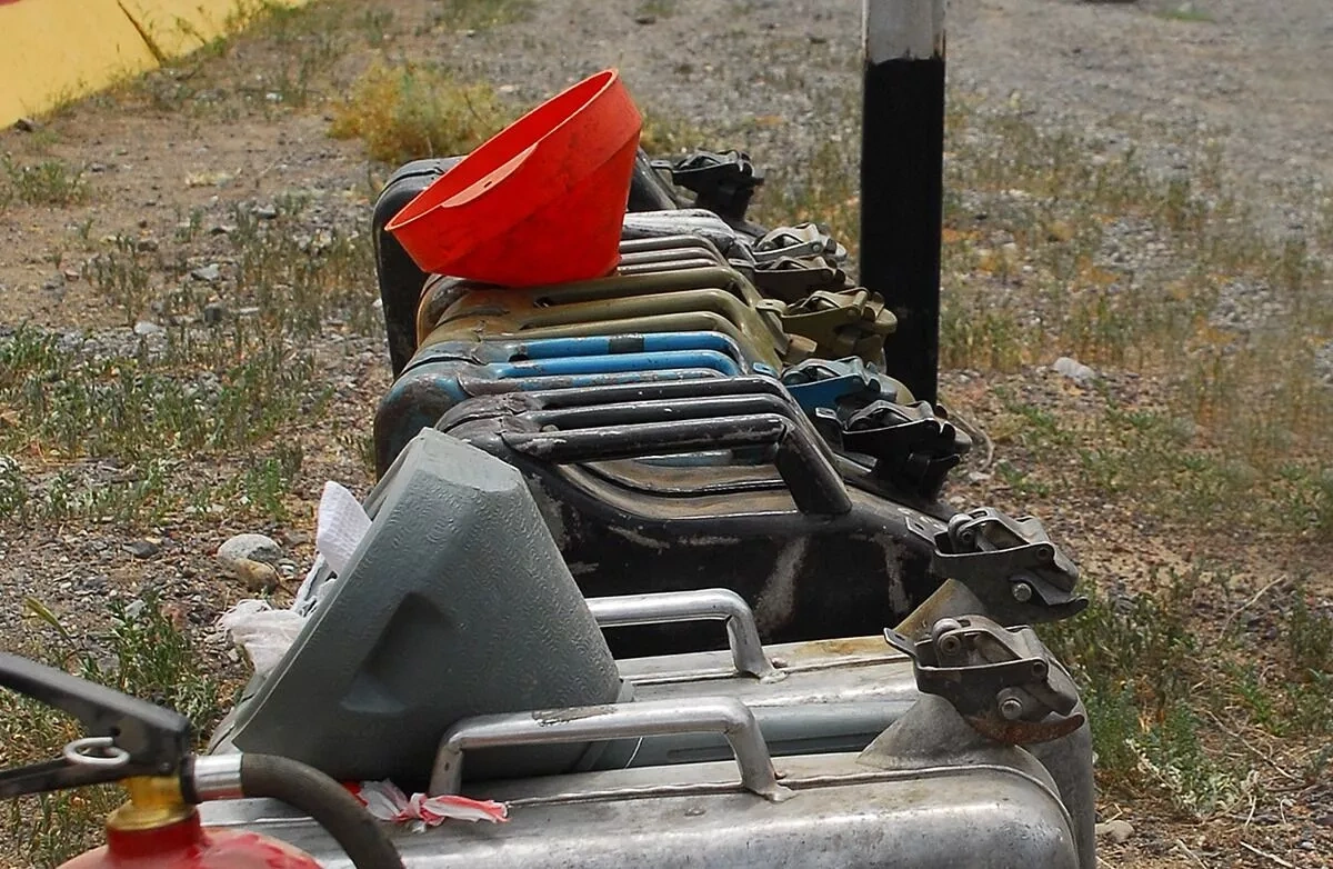 Kazakhstan border guards thwart 411 attempts to smuggle fuel abroad