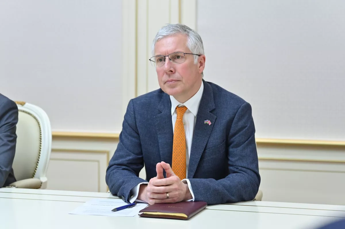 Azerbaijan’s parliament speaker meets UK, Greek envoys on key-sector cooperation PHOTO