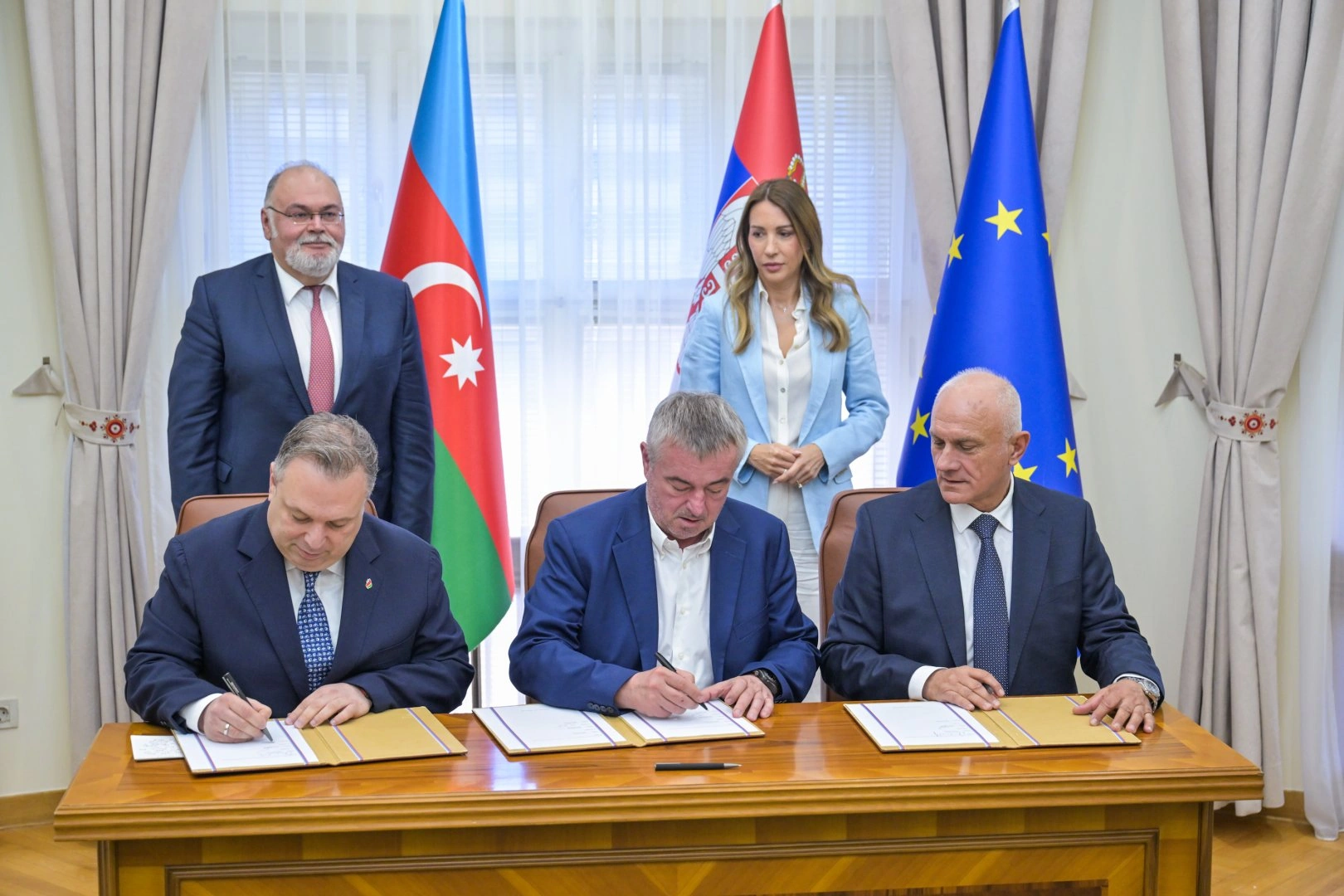 SOCAR talks details of shareholders' agreement for power plant in Serbia
