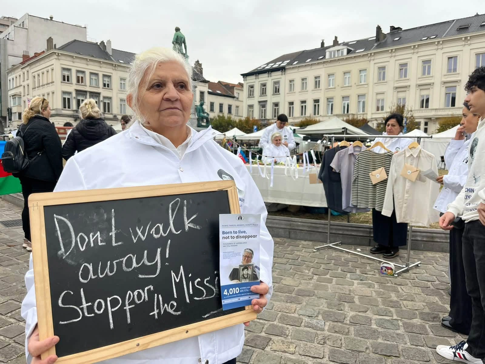 Azerbaijani families of missing persons stage protest outside European Parliament (PHOTO)