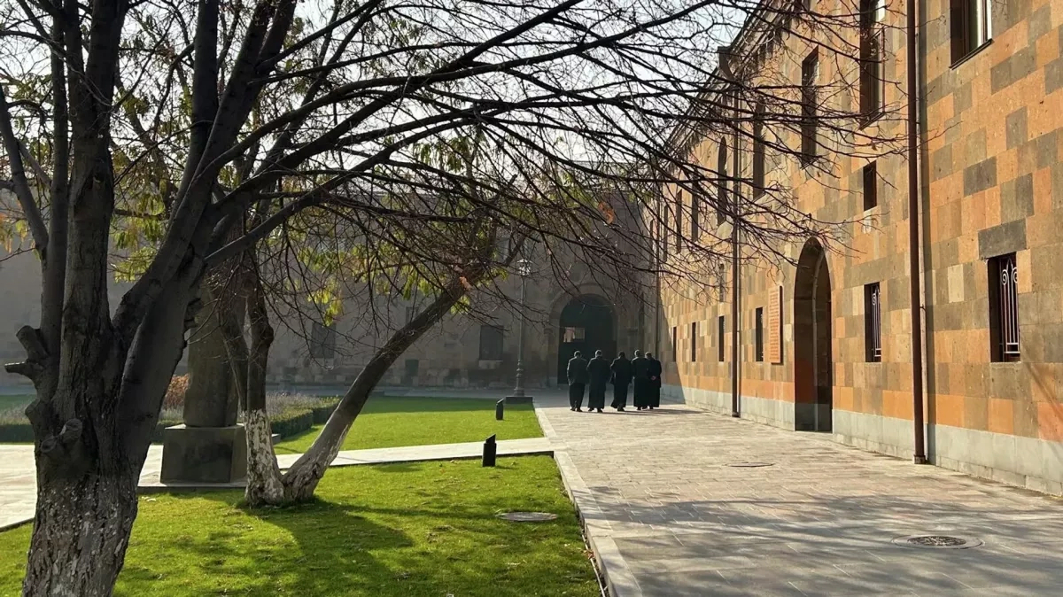 Armenian Church loses right to receive free land