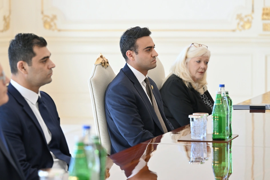 President Ilham Aliyev receives member of U.S. House of Representatives (PHOTO)