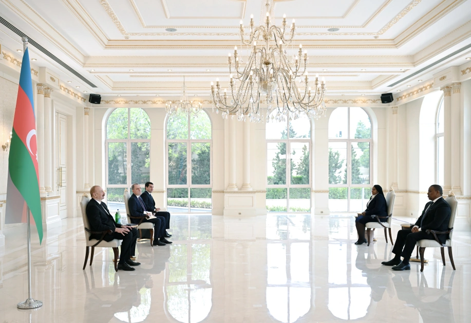 President Ilham Aliyev receives newly appointed ambassador of Eswatini to Azerbaijan (PHOTO)