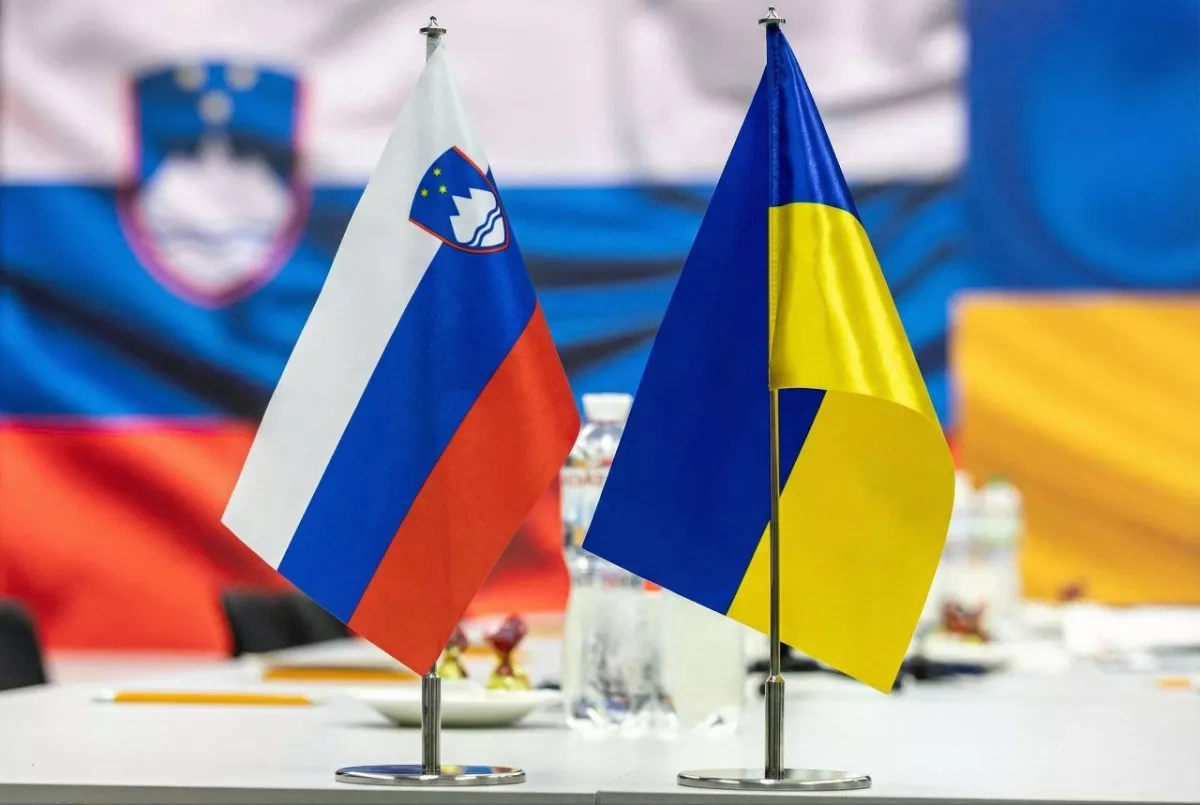 Slovenia presents Ukraine with new drone countermeasure solutions PHOTO