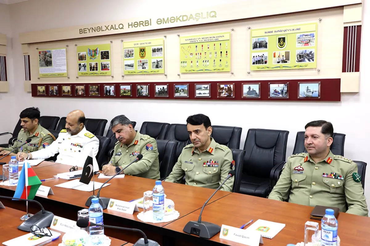 Azerbaijan, Pakistan review defence cooperation and future prospects PHOTO