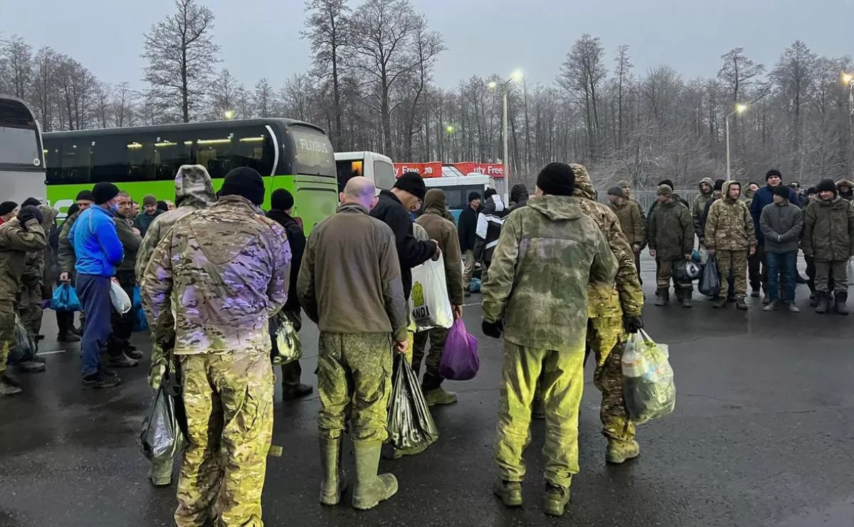 Russia, Ukraine prepare for next swaps of prisoners, civilians