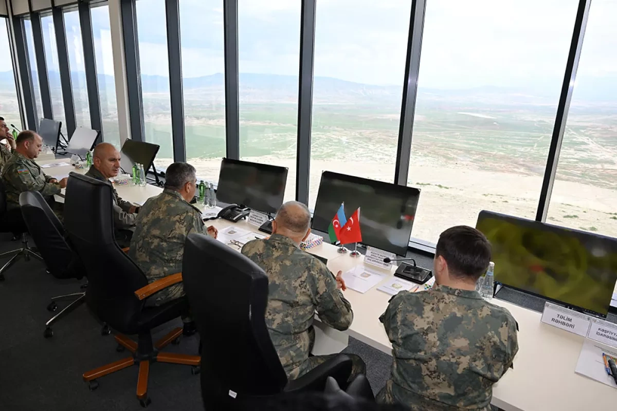 Azerbaijan, Türkiye hold joint electronic warfare drills in Baku Photo