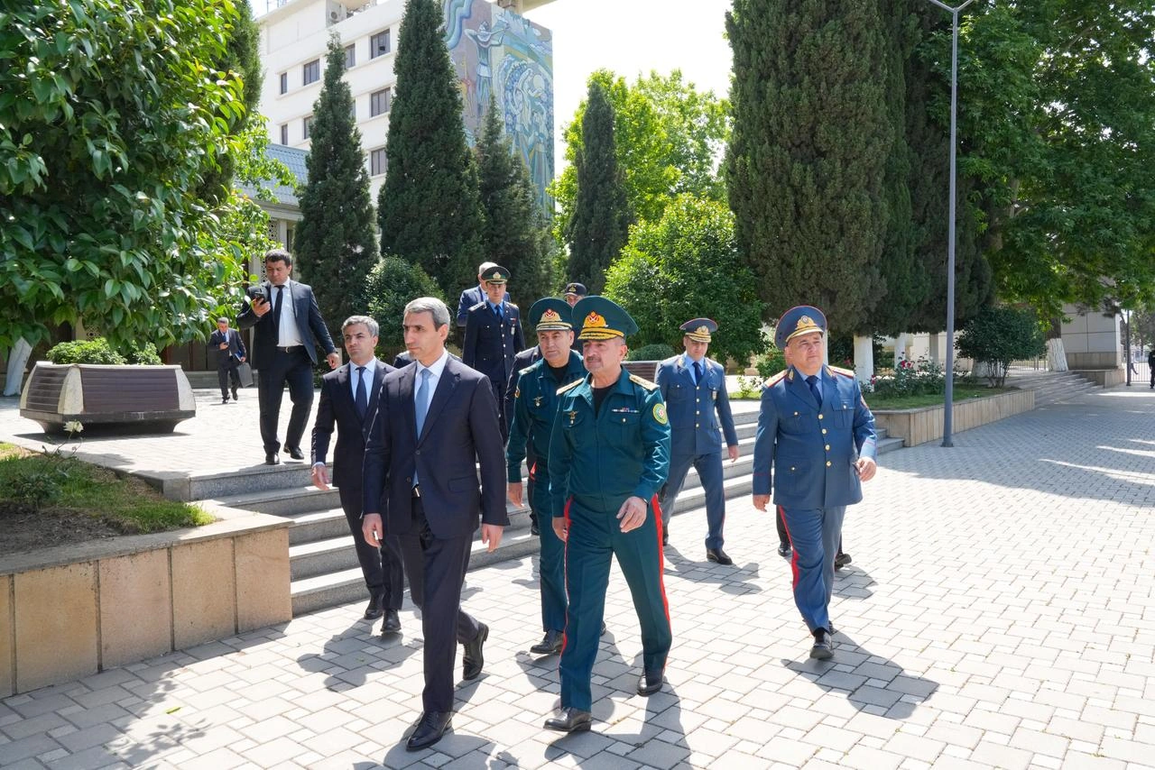 Azerbaijan inspects railway border control system on Georgia route (PHOTO)
