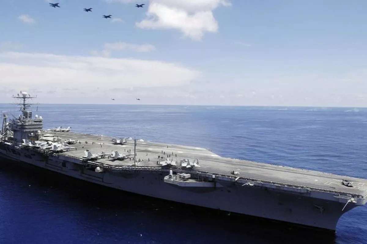 USS Abraham Lincoln departs Middle East after nine-month mission