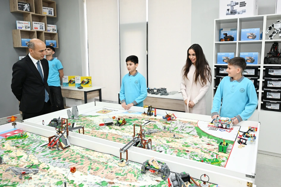 Heydar Aliyev Foundation VP Leyla Aliyeva and Alena Aliyeva visit STEAM center and Secondary School No. 37 in Ganja (PHOTO)