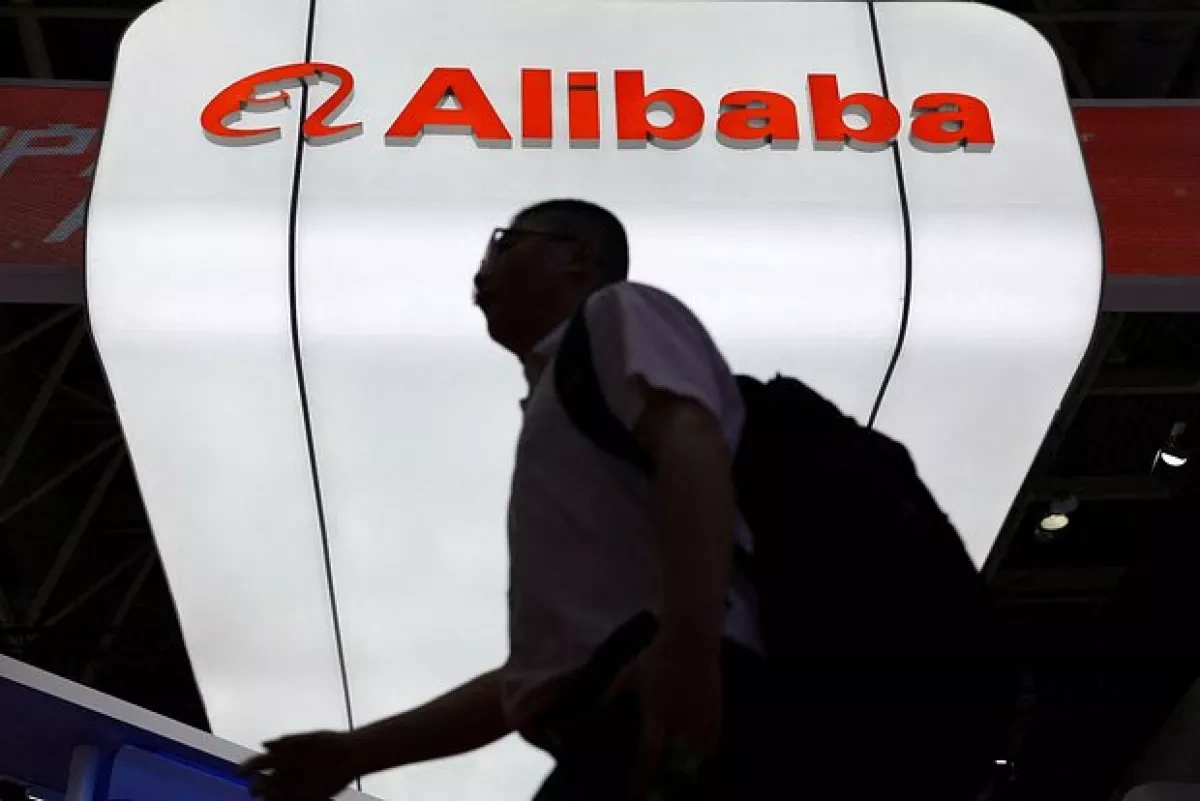 Bloomberg: US adds Alibaba, BYD to list of companies supporting Chinese military
