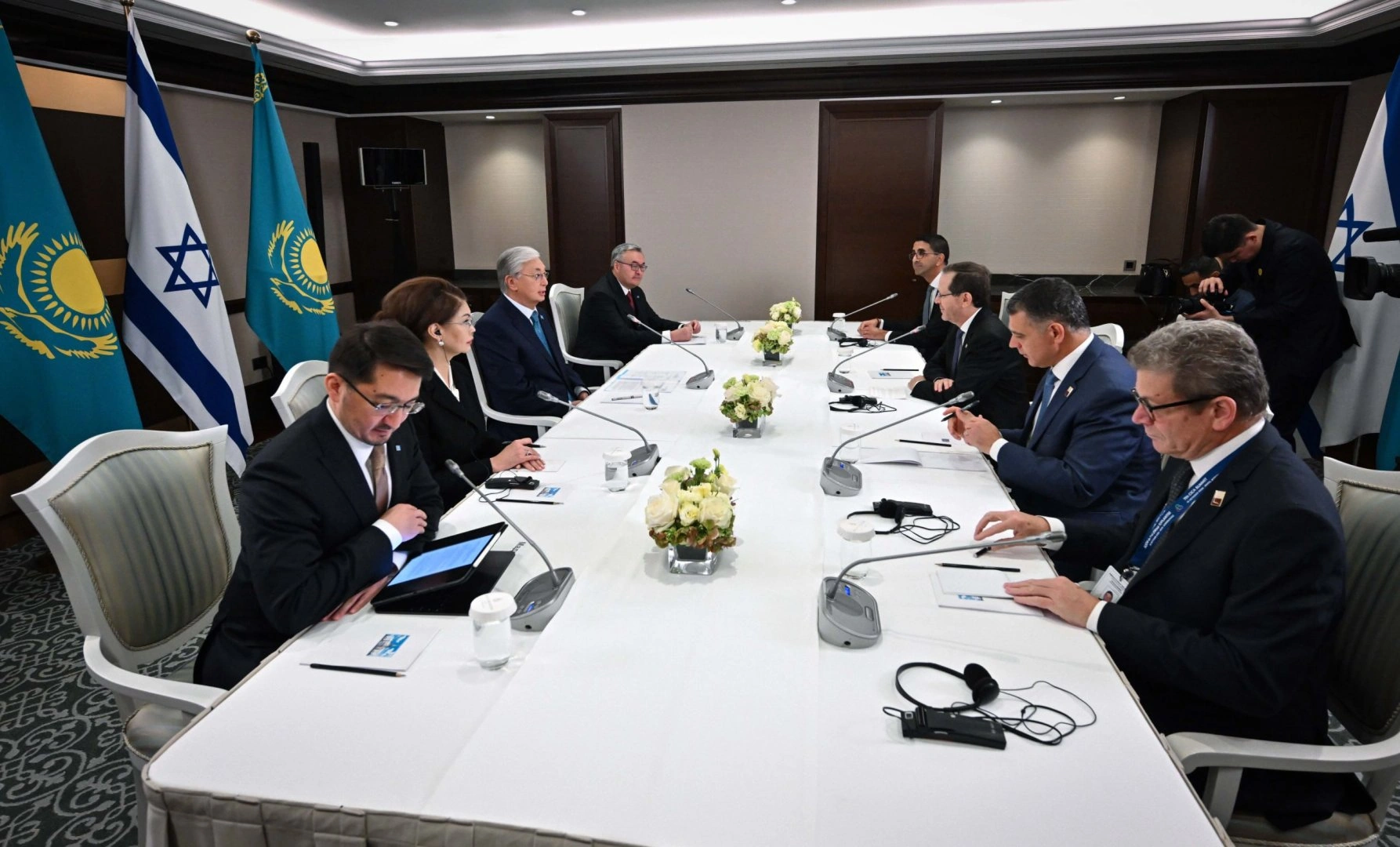 Israel, Kazakhstan discuss trade and investment cooperation in Baku