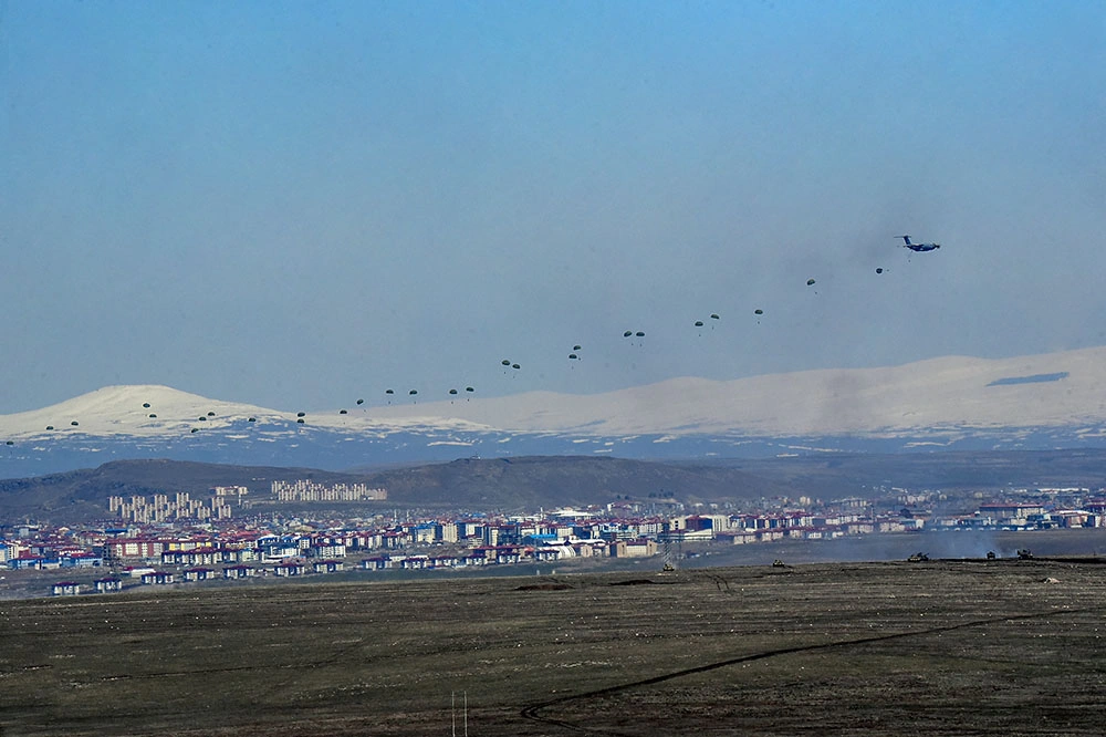 Combined Arms Army’s servicemen demonstrate high professionalism during Heydar Aliyev-2026 joint exercise (PHOTO)